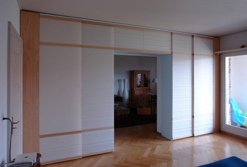 Schrank auf Mass mit Paneelen aus Washi-Papier Schrank auf Mass mit Paneelen aus Washi-Papier